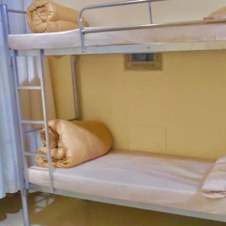 Welcome Male Hostel Dubai Esterno foto