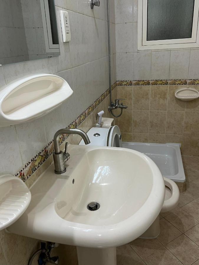 Welcome Male Hostel Dubai Esterno foto